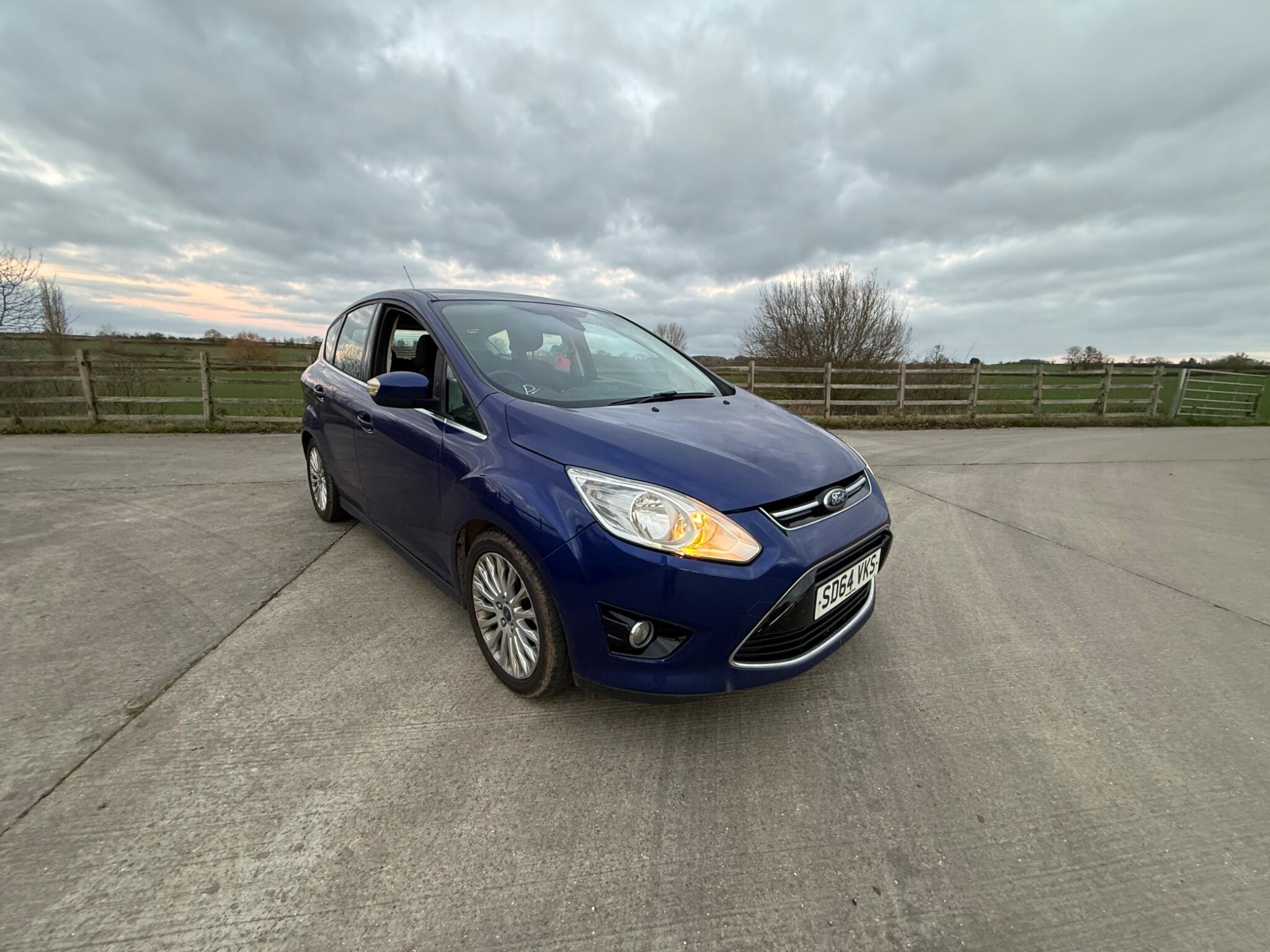 Ford C-Max 1.6 TDCi Titanium Euro 5 5dr — photo 63 of 104